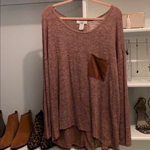 Lightweight sweater with elbow patches